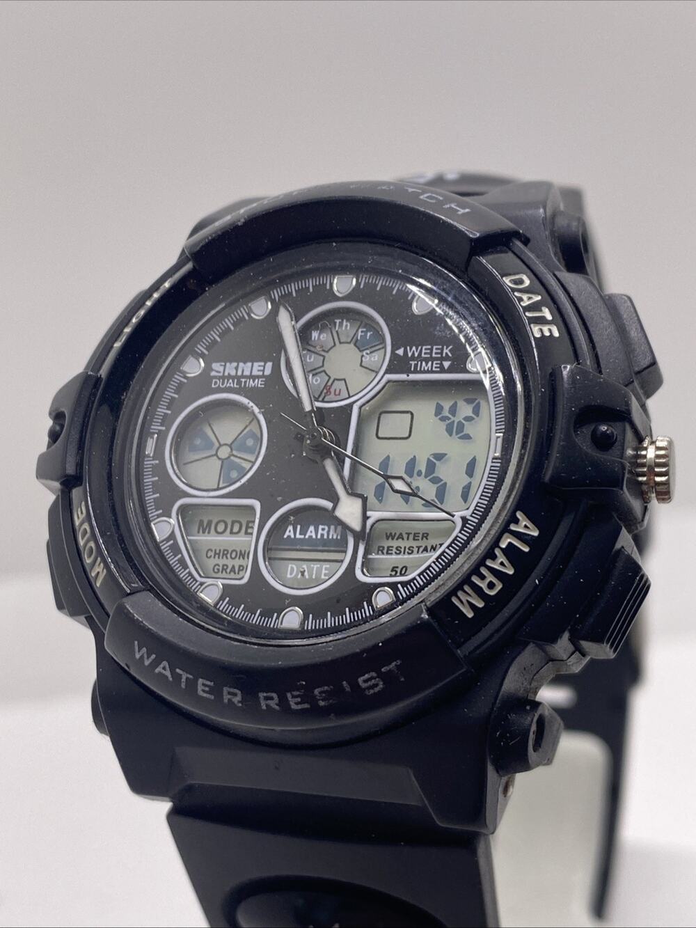 Skmei Dual Time Mens Watch Works New Battery